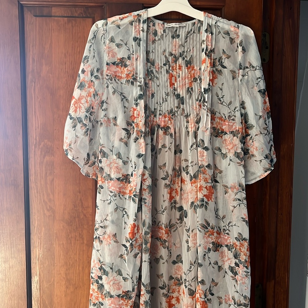 Sheer flora printed thigh length cardigan